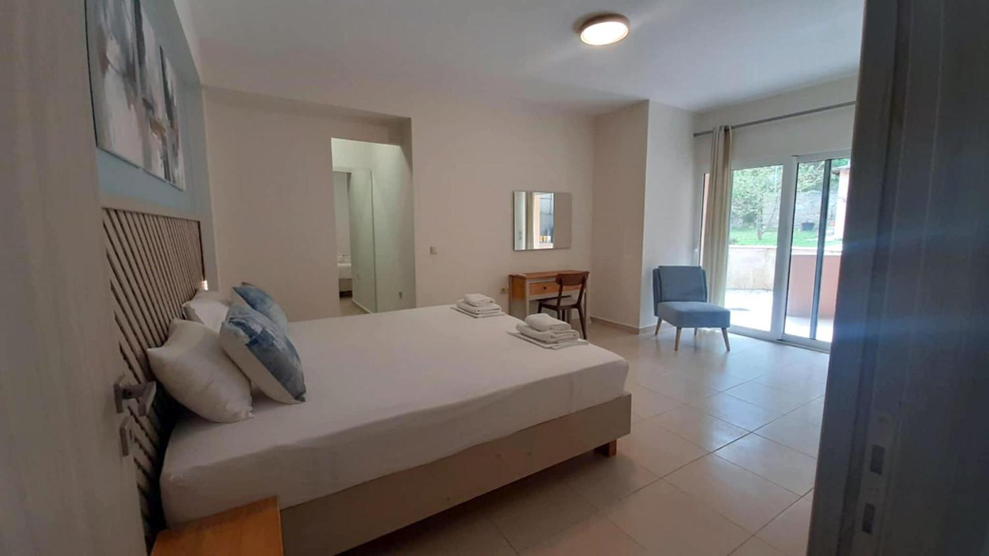 Loggos view apartments Lixouri Buitenkant foto